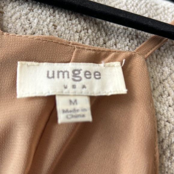 Tiered T-back tank - Picture 5 of 5